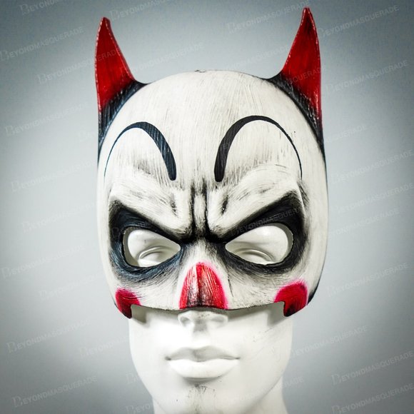 BATMAN HALLOWEEN COSTUME FACE MASK - Picture 2 of 3